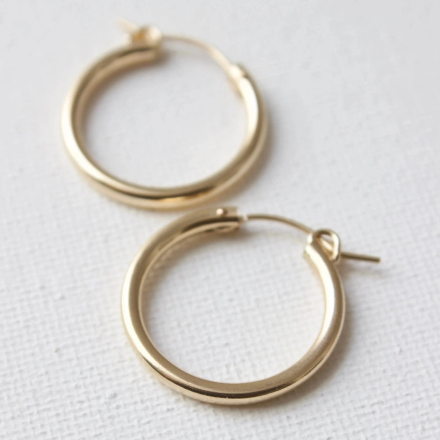 Classic Gold Filled Hoop Earrings | Piper & Chloe