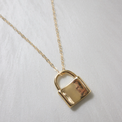 gold lock necklace - Piper & Chloe